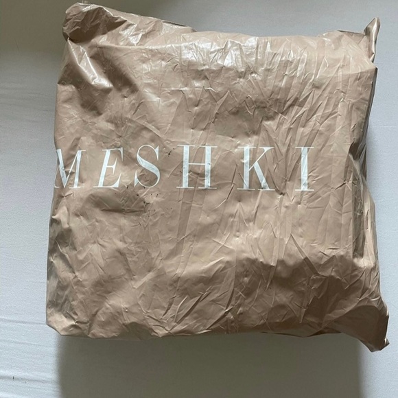 NWT Meshki Linen Pants - Picture 5 of 10